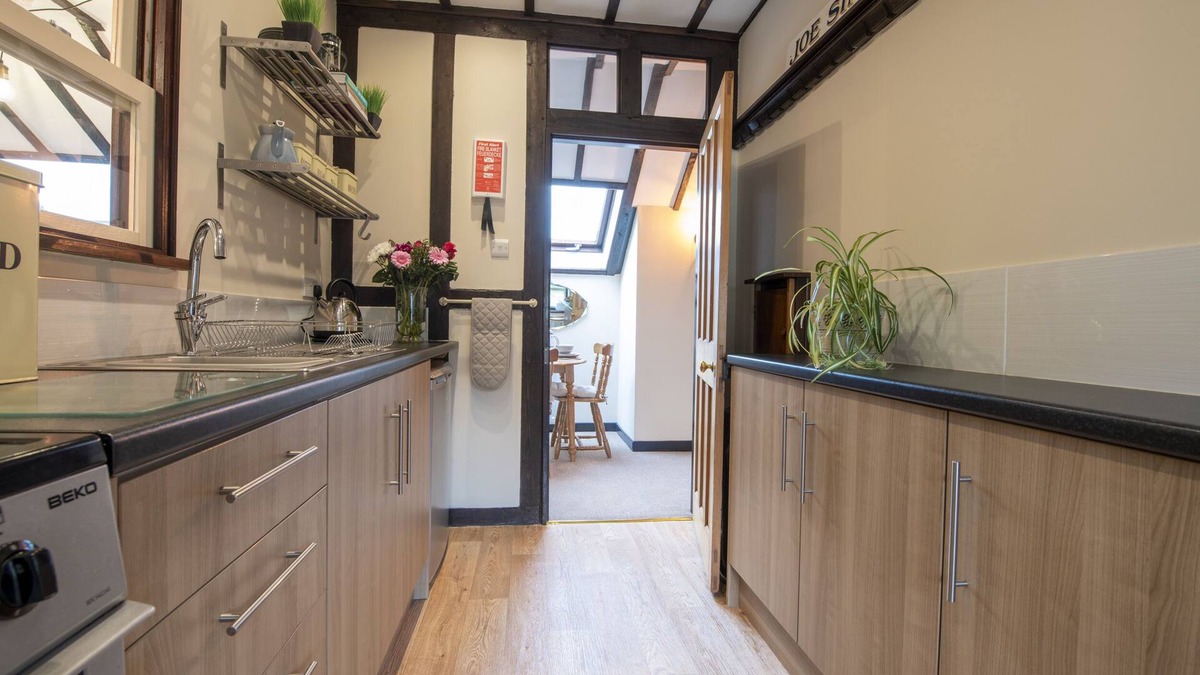 Darlington Cottage | BARN HOUSE MEWS, family friendly, with a garden in Gainford