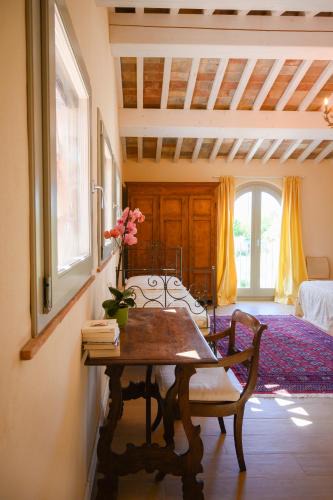 Capostrada Apartment | barn in farmhouse