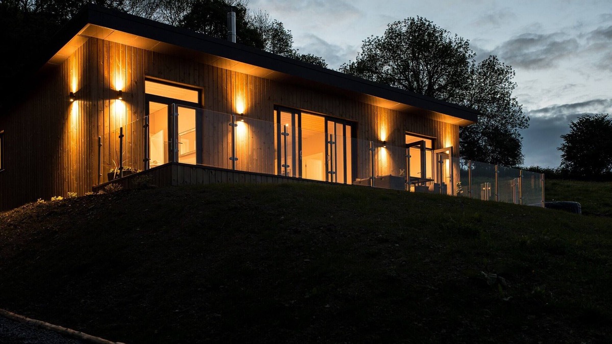 Newtown Cottage | Barn Owl Lodge-QU7487