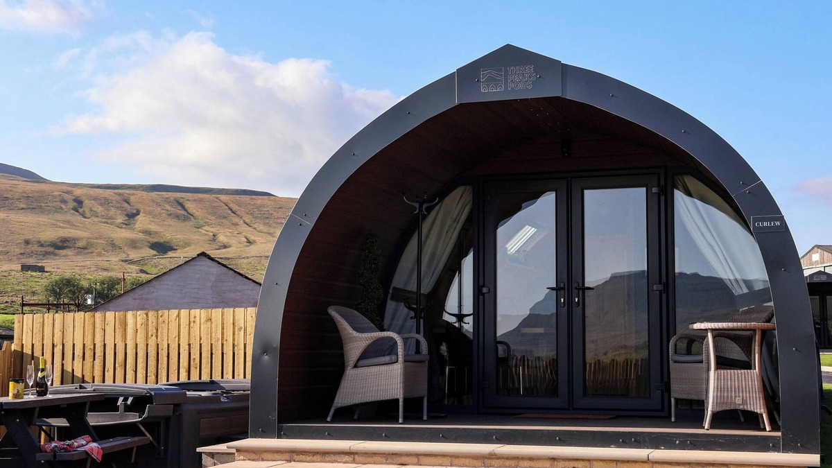 Yockenthwaite Cottage | BARN OWL, pet friendly, character holiday cottage in Ingleton