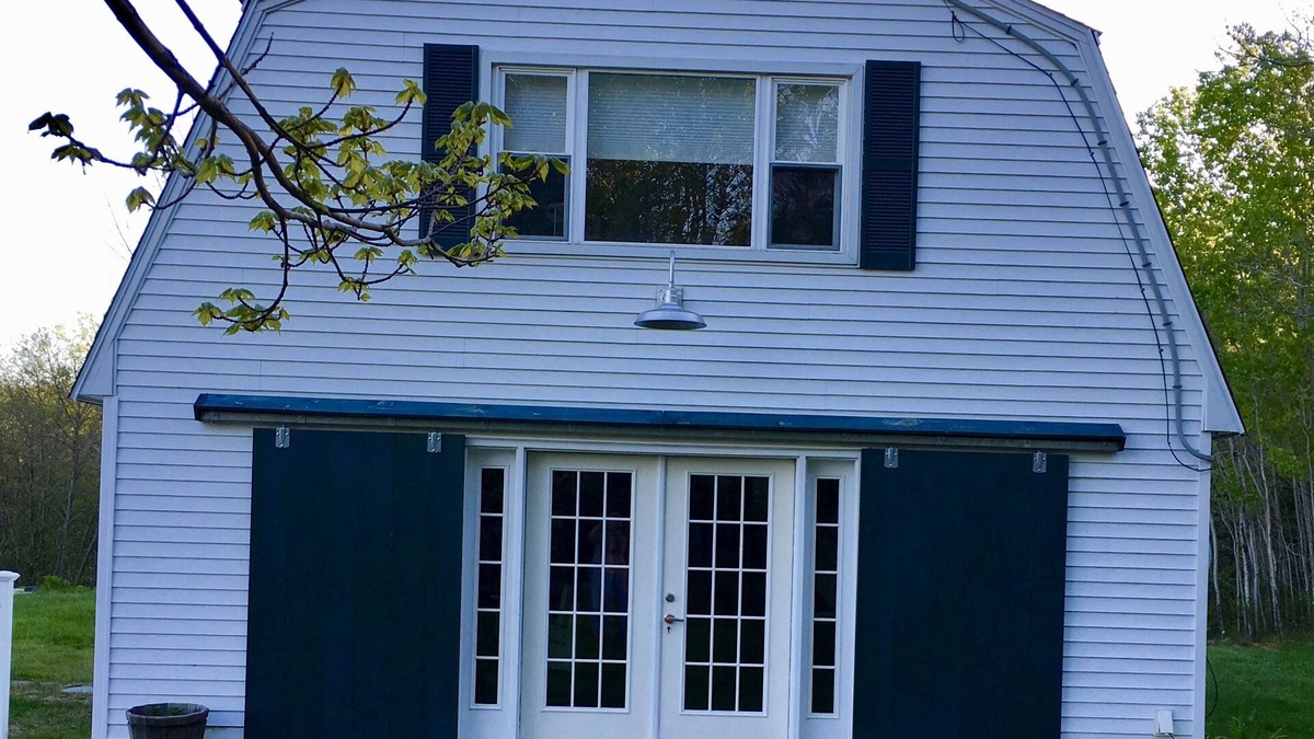 Southwest Harbor Cottage | Barn-Style Bliss- 5 Star Home. Surrounded by Acadia!