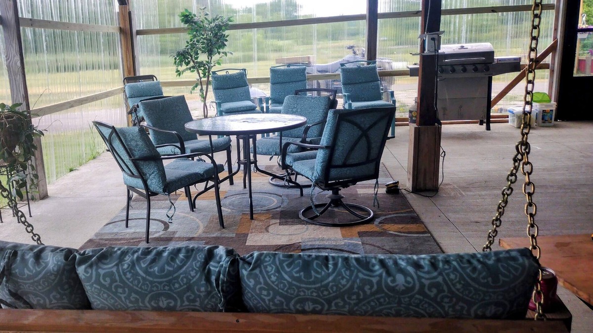 Kinsman House | Barndominium Events for birthdays and reunion with 1 Bedroom