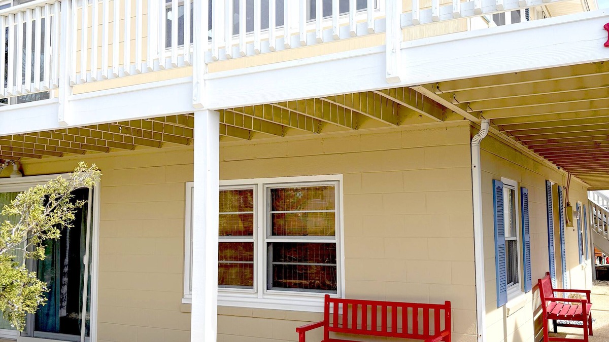 Barnegat Light House | Barnegat Light- Just Listed -Spacious 4-bedroom house with WiFi, AC- Ocean Block