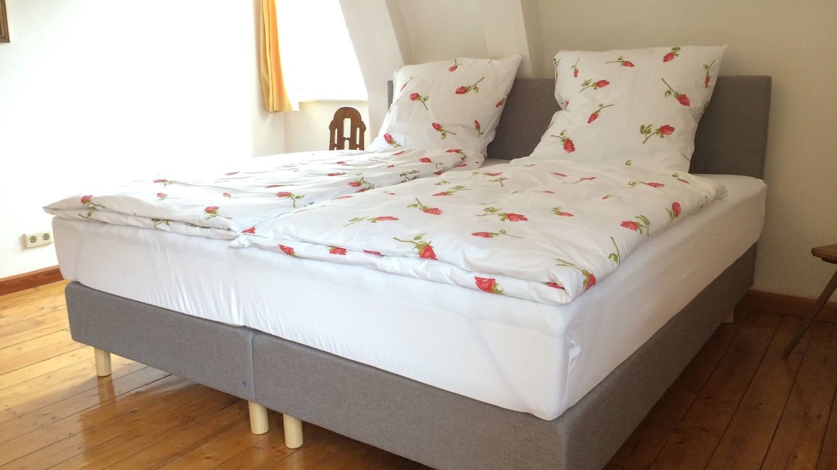 Volkach Apartment | Barocke Ferienwohung (150qm) in den Räumen des Weinhandel Palais Meissner