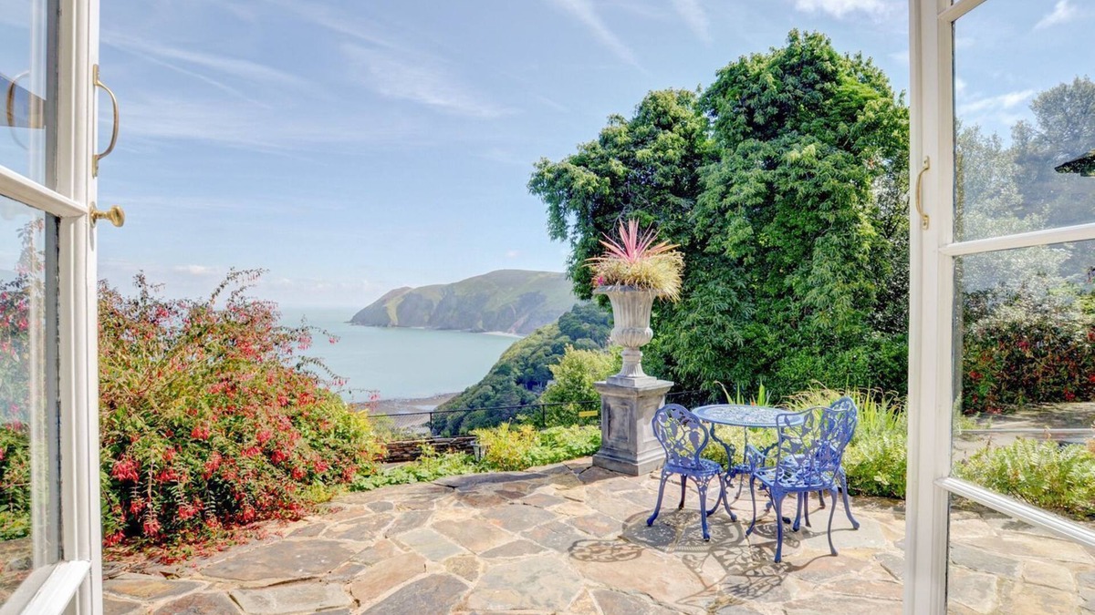 Lynton Cottage | BARONET'S QUARTERS, family friendly, with a garden in Lynton