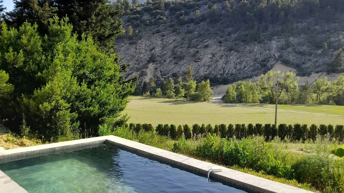 Plaisians Condo | Baronnies Regional Nature Park