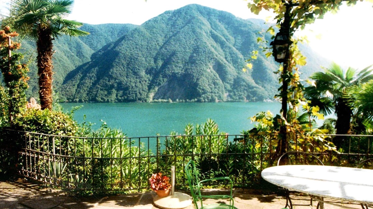 Castagnola Villa | Barony VILLA Lugano-Castagnola-near lake,aircondition,park,indoorpool,lakeview