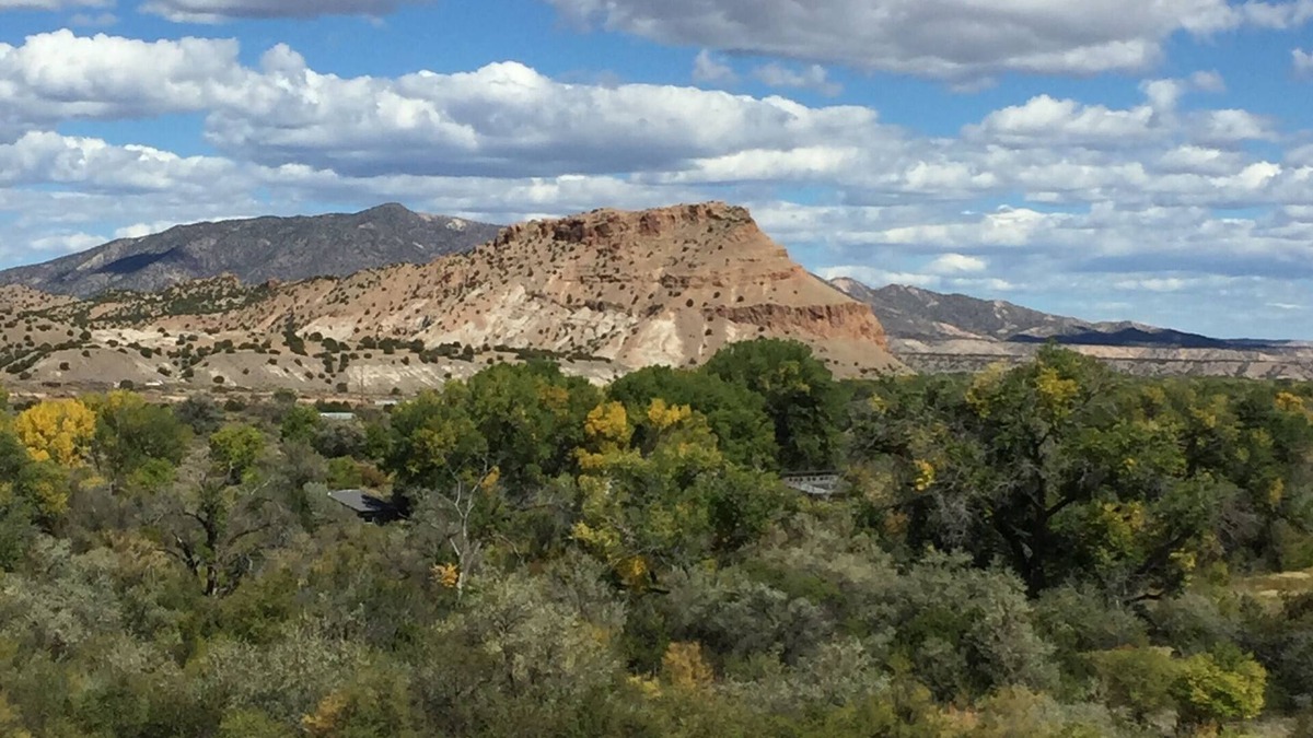 Abiquiu House | Barranca Plaza Casita - Village life in its old days Best