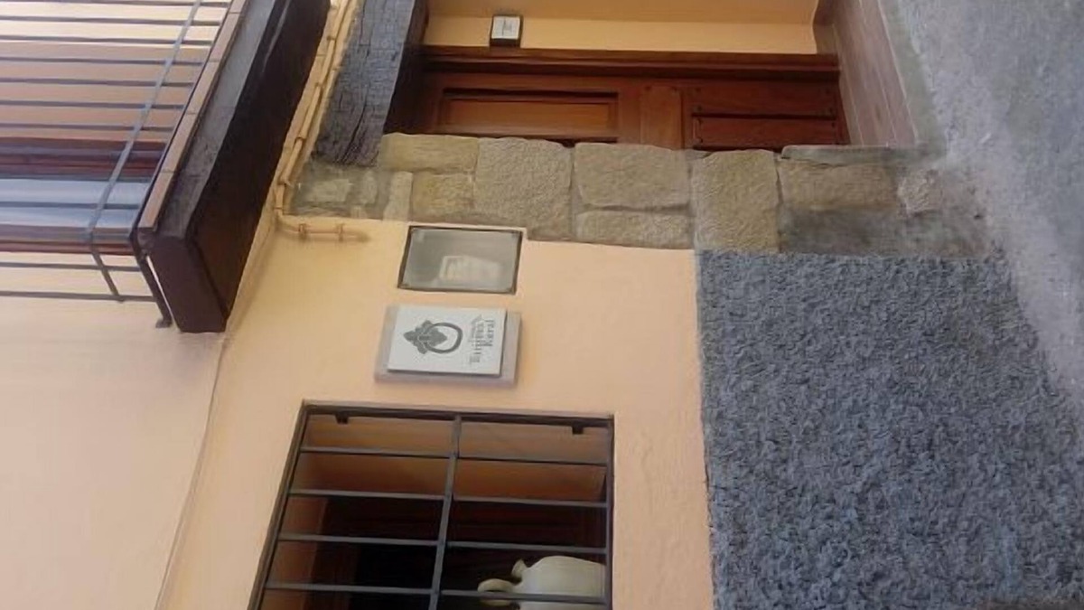 Riglos Cottage | Barranquero House for 4 people + (2 extras)