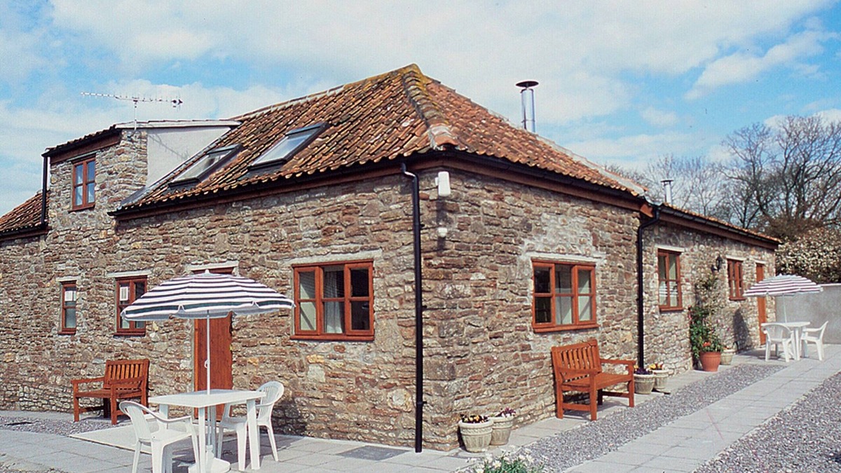 Winscombe House | Barrowmead Cottage - E2377