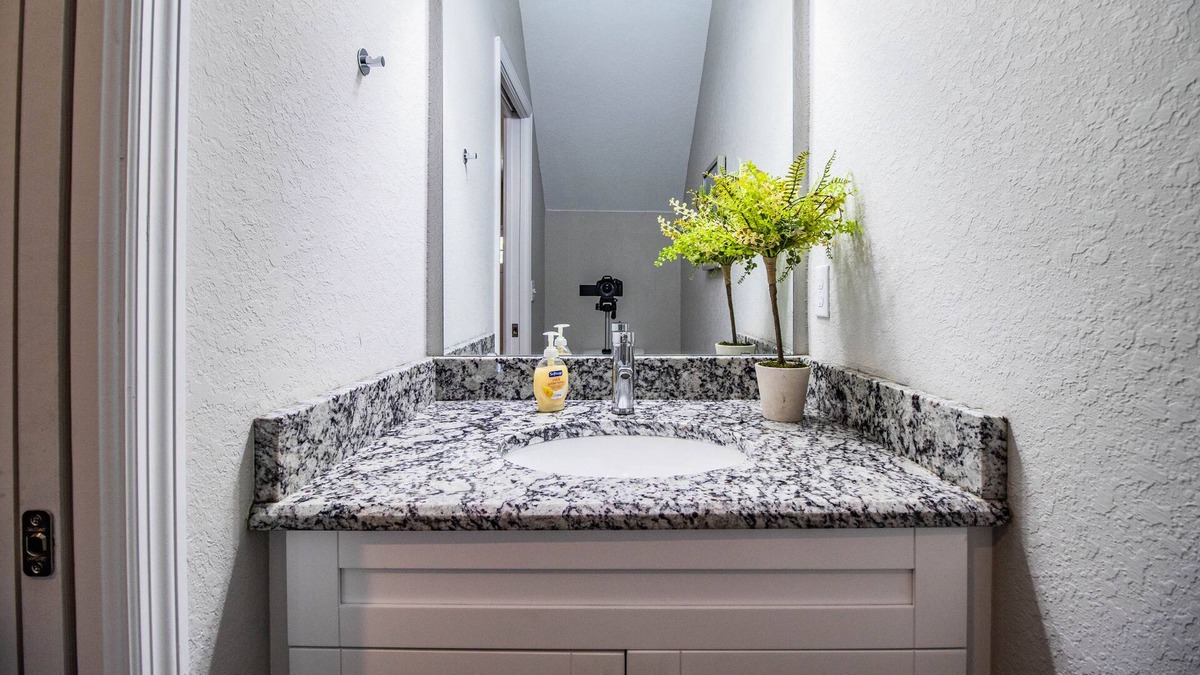 Bartow Condo | Bartow Experience