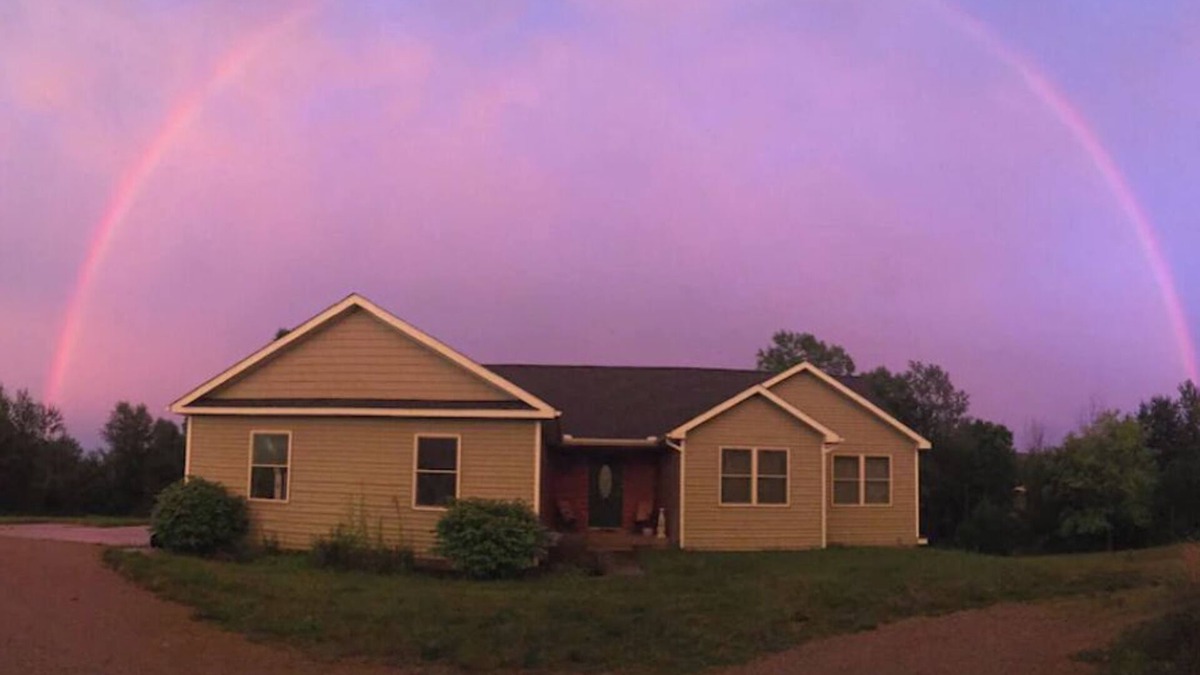 Grass Lake Apartment | Basement Bedroom Suite in the country with Hot Tub