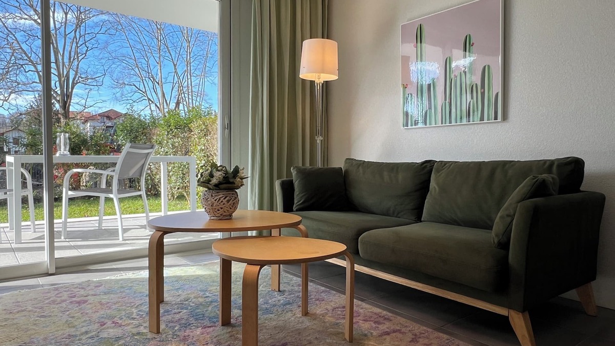 Cambo-les-Bains Apartment | BaskoParadis I Design Apt I Bed 160 I Quiet I South Terrace I Garden I Central