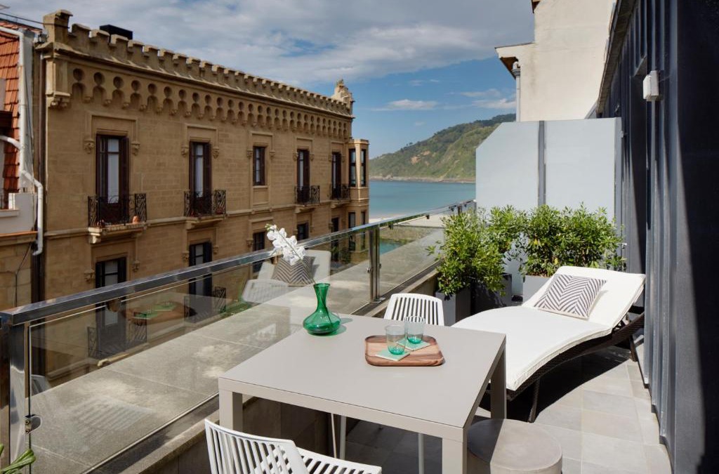 Old Town Apartment | Basque Terrace by FeelFree Rentals