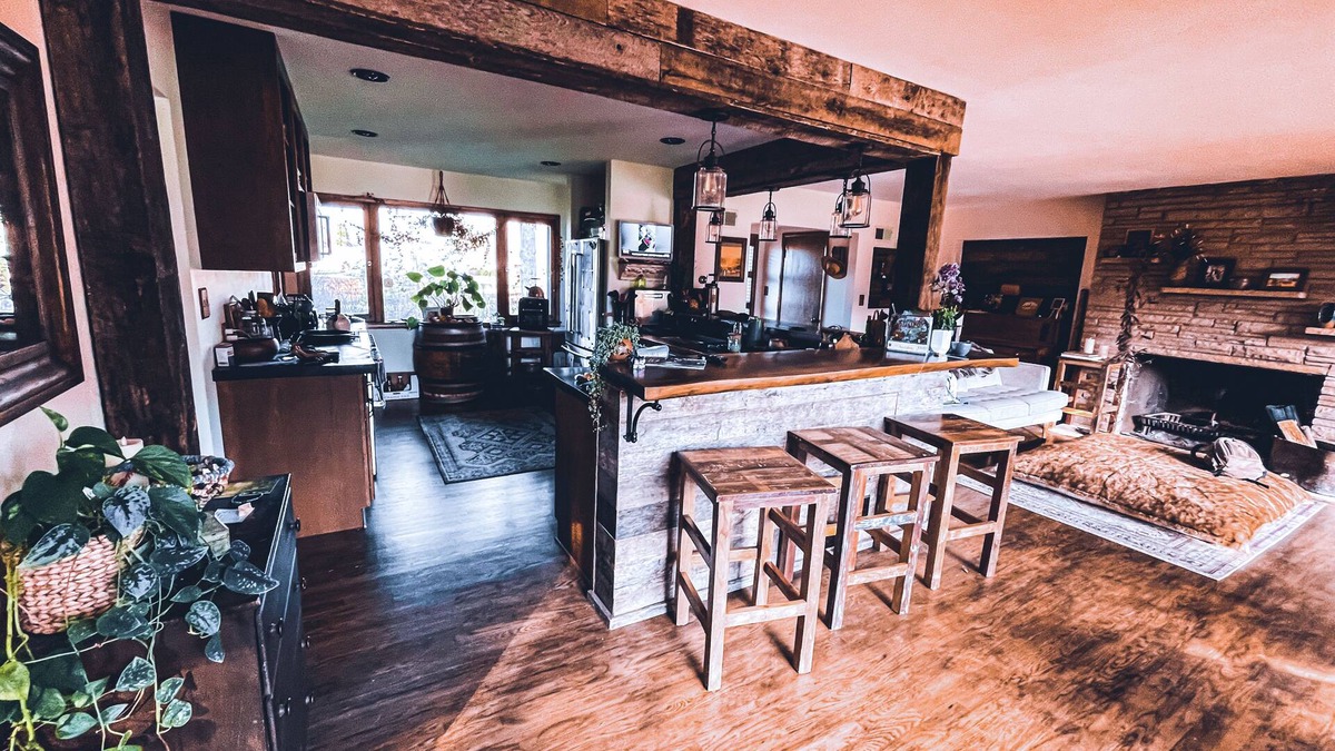 Glendale House | Bass &Sparrow - Spa Retreat on the Milwaukee River