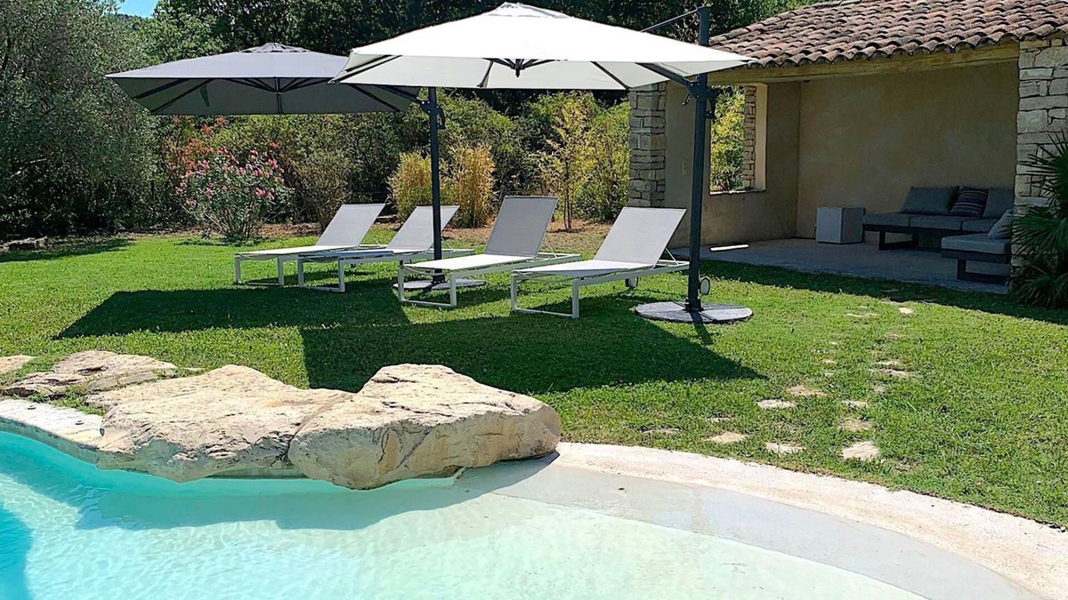 La Roque-sur-Pernes Other | Bastide 350m² renovated, magnificent view of Provencal village