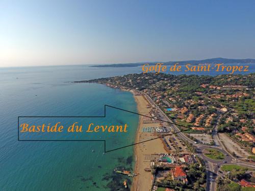 La Nartelle Bed & Breakfast | Bastide du Levant - 50m plage - Rez de jardin
