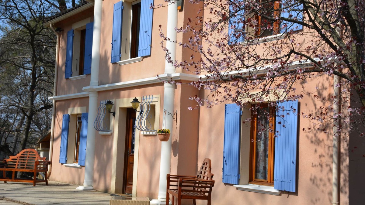 Faucon House | Bastide in Faucon, 170 m² facing the Mont Ventoux, 2500 m² garden