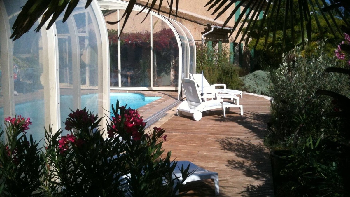 Saint-Saturnin-les-Apt House | Bastide overlooking the Luberon and shelter on pool for 10/11 pers 1120/2200 €/week