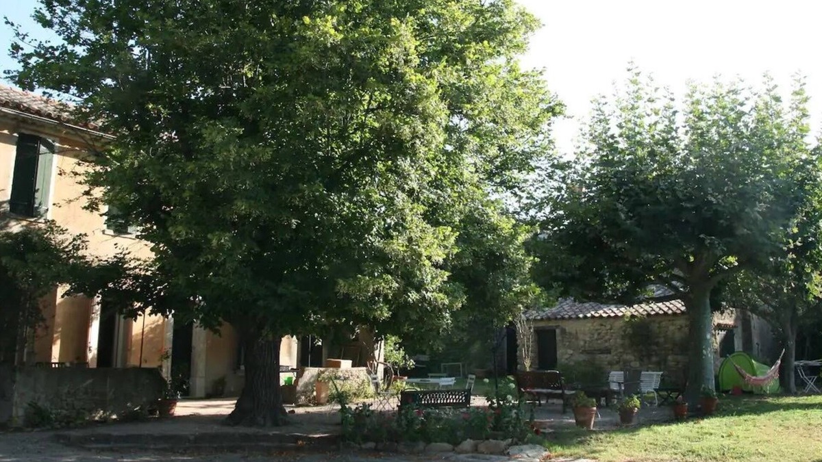 Sainte-Anne du Castellet House | Bastide with swimming pool & vineyards