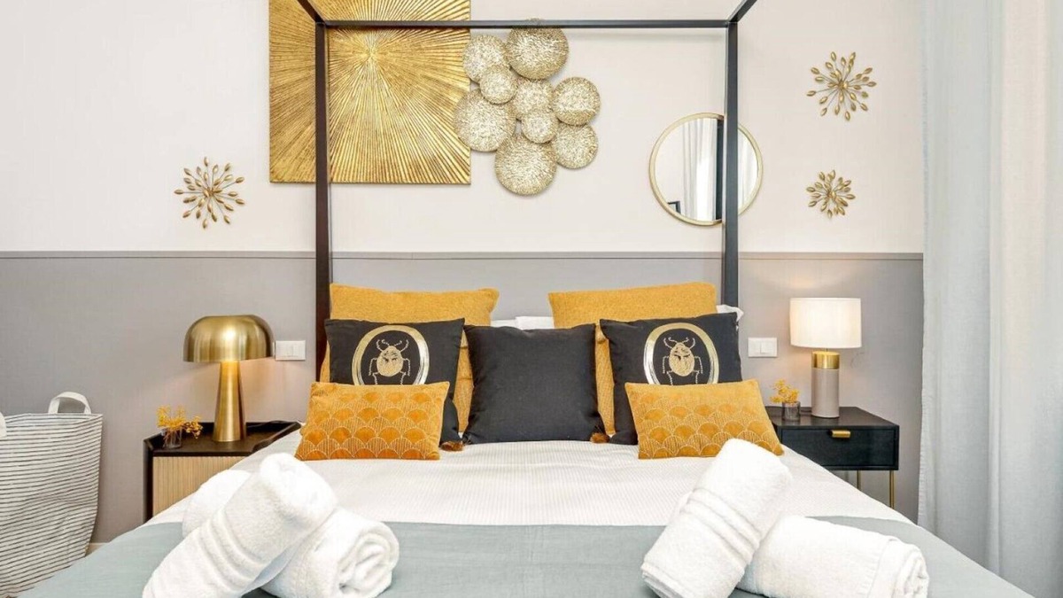 Pisa Apartment | BauHaus - Sleepwithme - Free Parking - Free Braeakfast - Very Well Connected