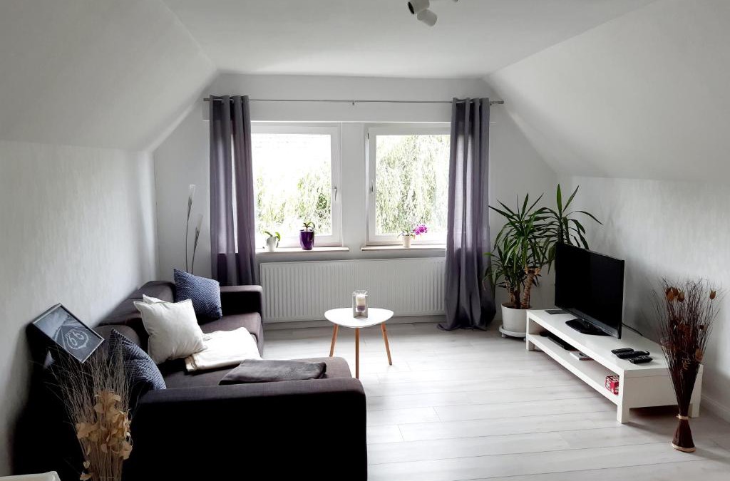 Edermunde Apartment | Baumann's apartment - ruhige Lage