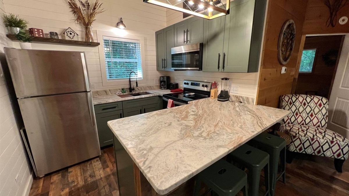 Sautee Nacoochee Cabin | Bavarian Hideaway 25