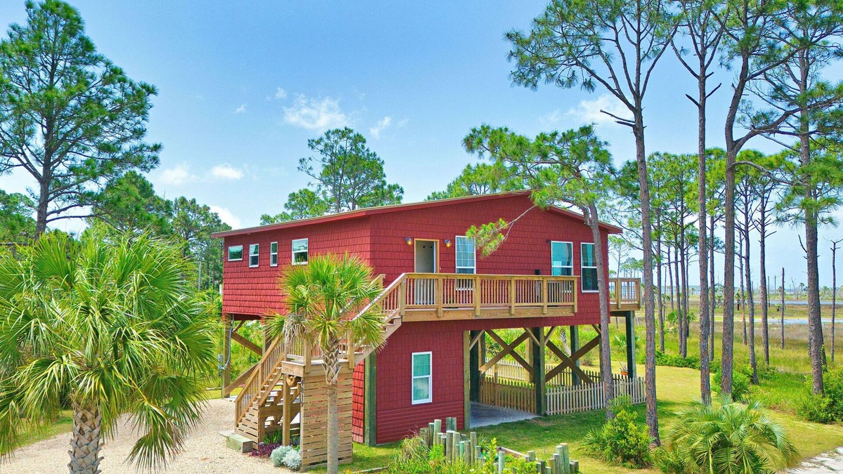 Port St. Joe House | BAY FRONT April 10-16th Spring Break deal!