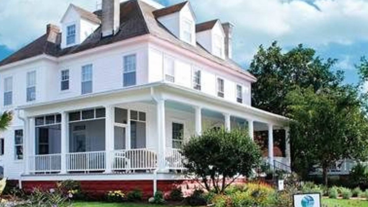 Cape Charles Bed & Breakfast | Bay Haven Inn of Cape Charles