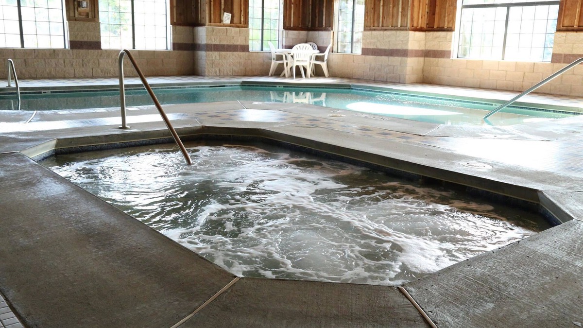 Tawas City Hotel | Bay Inn