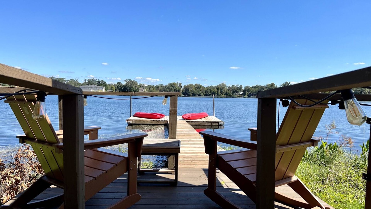 Lake Magdalene Cottage | Bay Lake Cottage with Private Dock