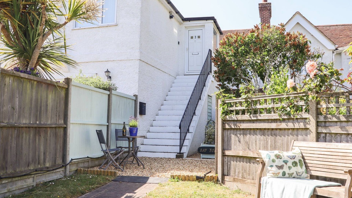 St Margaret's at Cliffe Cottage | BAY TOR, with a garden in St Margaret's At Cliffe