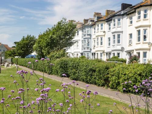 Seaton House | Bay Tree House