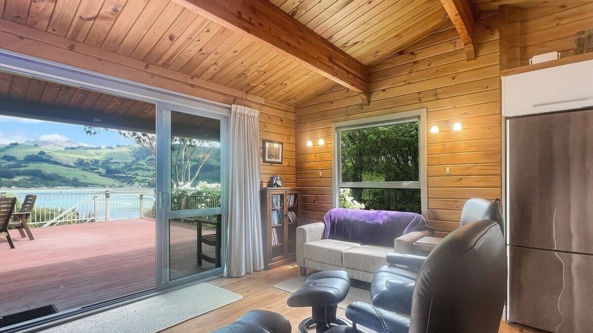 Duvauchelle House | Bay View Family Retreat