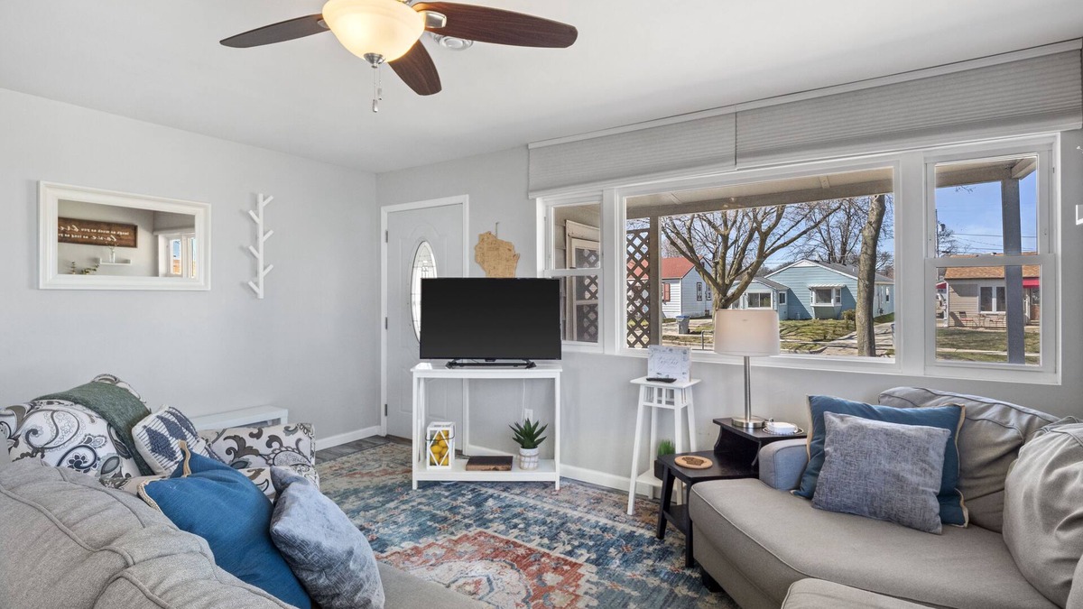 Bay View House | Bay View Gateway Retreat