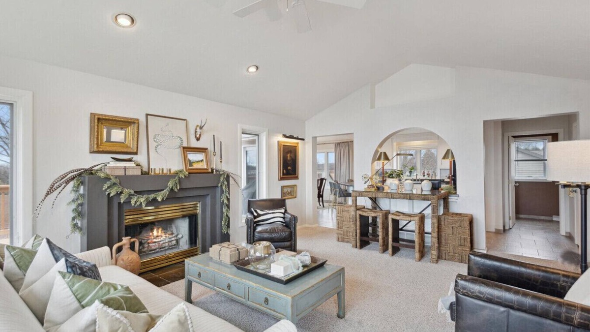 Green Bay House | Bay View Home - Draft Rental 15.5 Miles to Lambeau