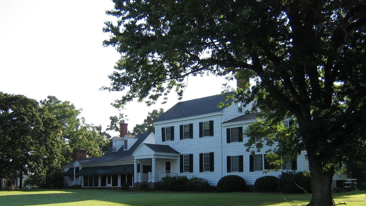 Davis Wharf Bed & Breakfast | Bay View Waterfront B&B