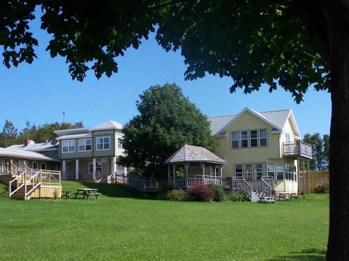 Bayview Hotel | Bay Vista Motel