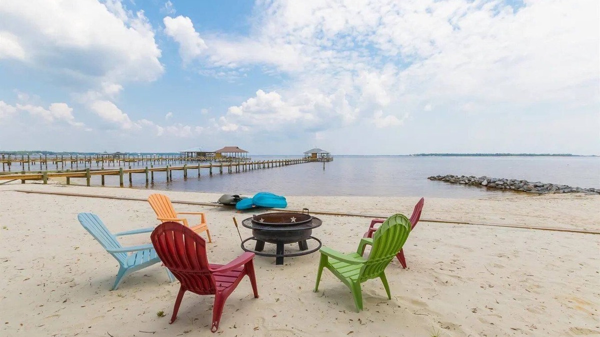 Josephine House | Baydreamer- The perfect beach house on Perdido Bay!nNew owners, same great house
