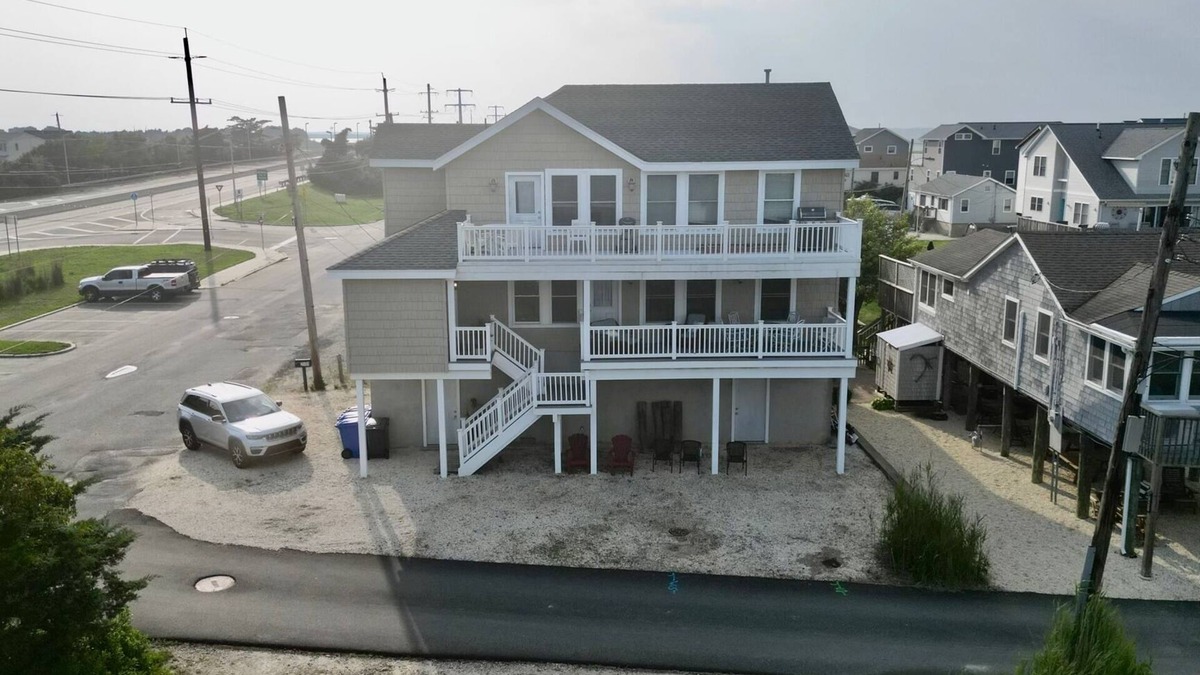 Manahawkin Apartment | Bayfront Duplex Property of LBI minutes from Hotel LBI, center of the island!