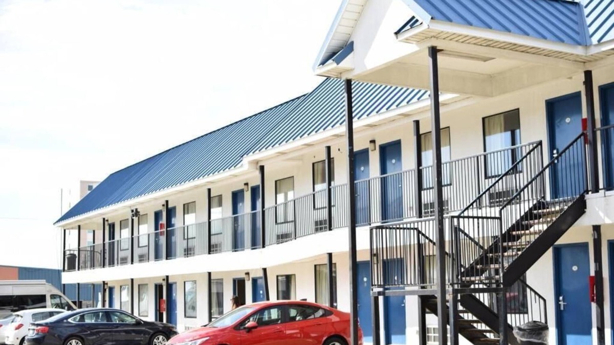 Biloxi Hotel | Bayfront Inn