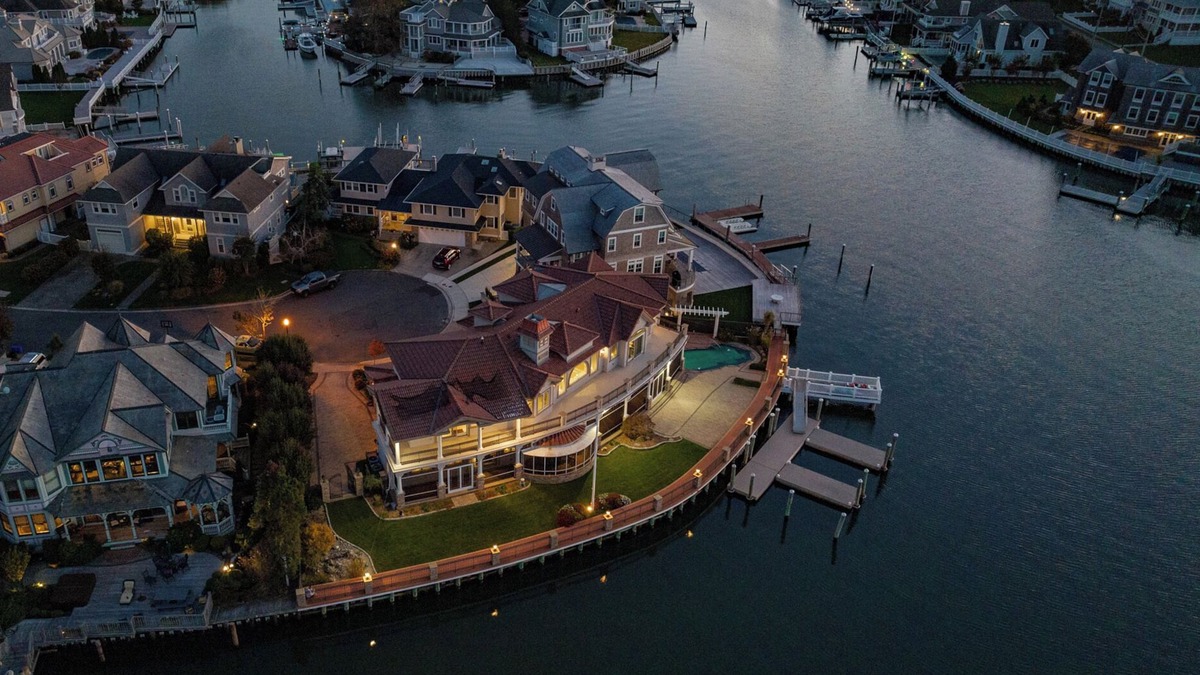 Riviera House | Bayfront Mansion w/Pool, 6BR, Ample Parking & Sunset Views