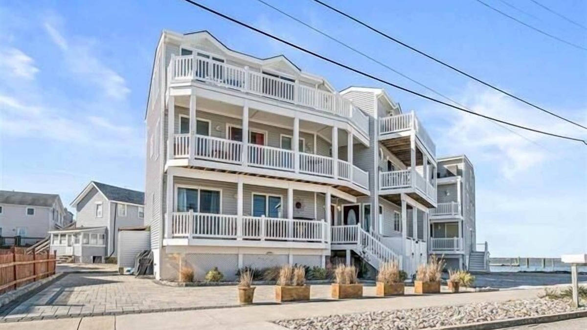 Townsend's Inlet House | Bayfront with a Boat Slip