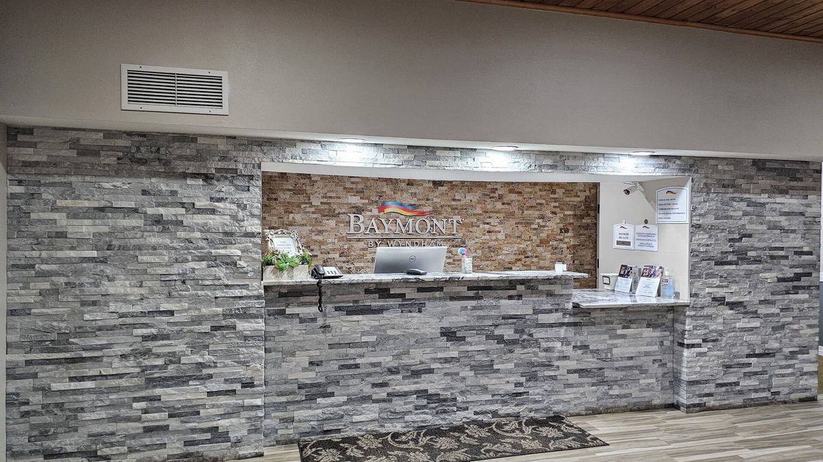 Baldwin Hotel | Baymont by Wyndham Baldwin