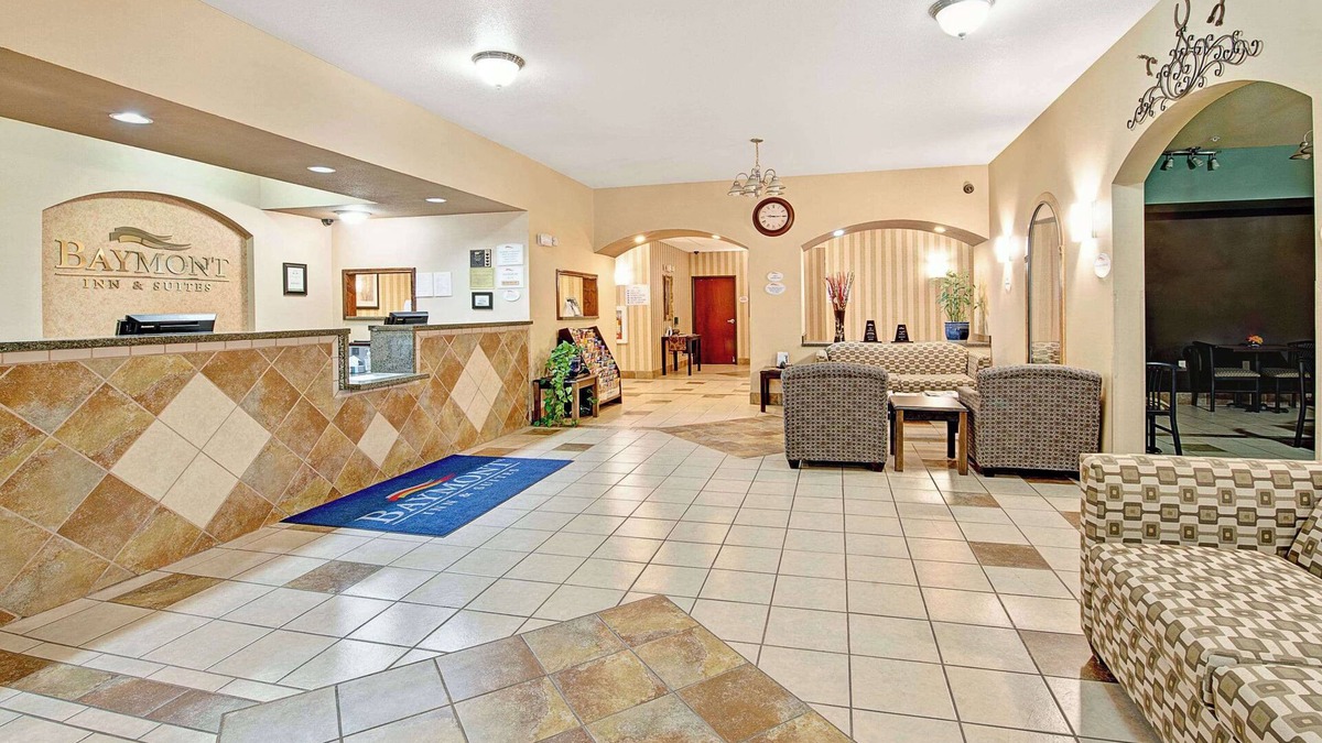 Decatur Hotel | Baymont by Wyndham Decatur