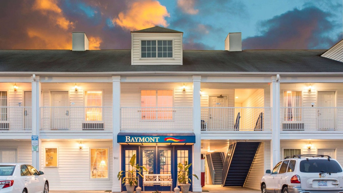 Dunn Hotel | Baymont by Wyndham Dunn