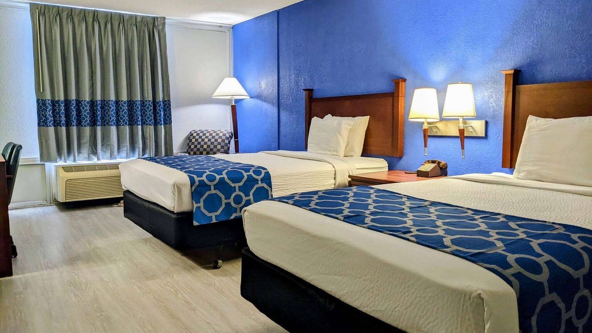 Hannibal Hotel | Baymont by Wyndham Hannibal