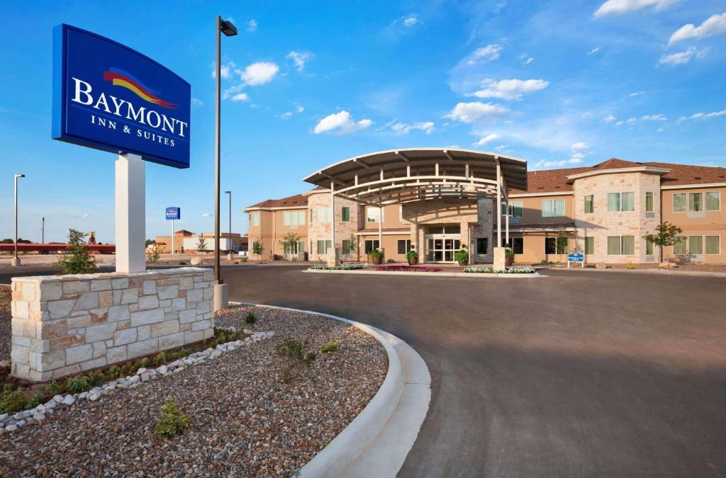 Hobbs Hotel | Baymont by Wyndham Hobbs