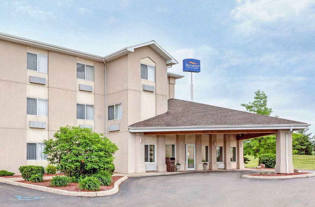 Howell Hotel | Baymont by Wyndham Howell/Brighton