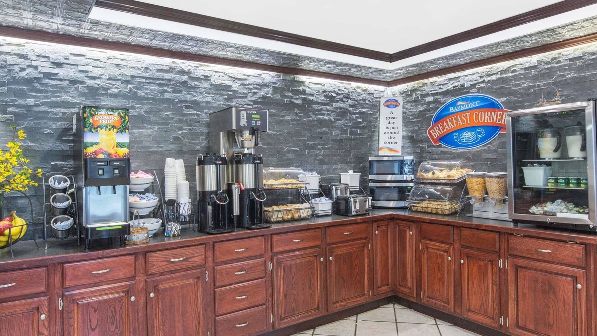 Jonesboro Hotel | Baymont by Wyndham Jonesboro